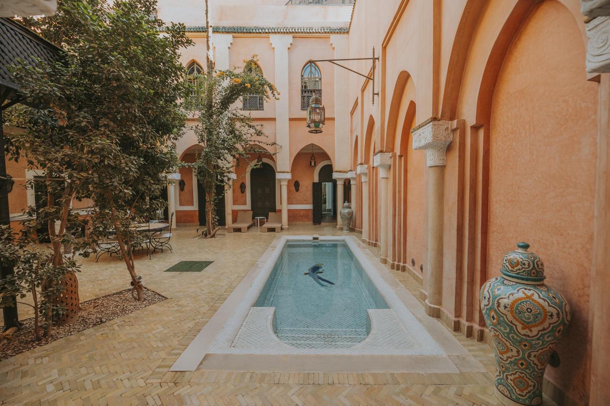 Riad Le Perroquet Bleu Suites & Spa Марракеш Экстерьер фото