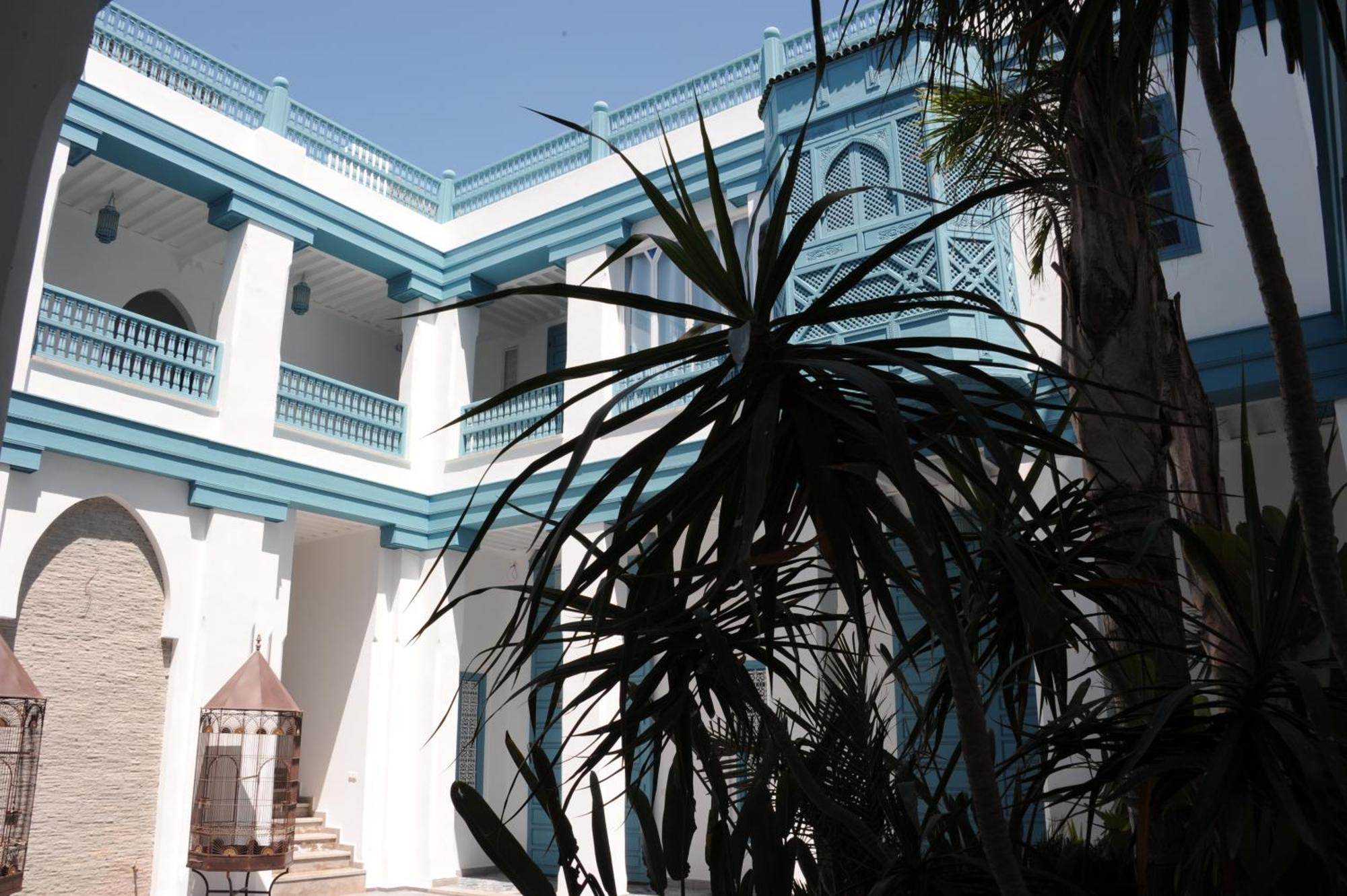 Riad Le Perroquet Bleu Suites & Spa Марракеш Экстерьер фото