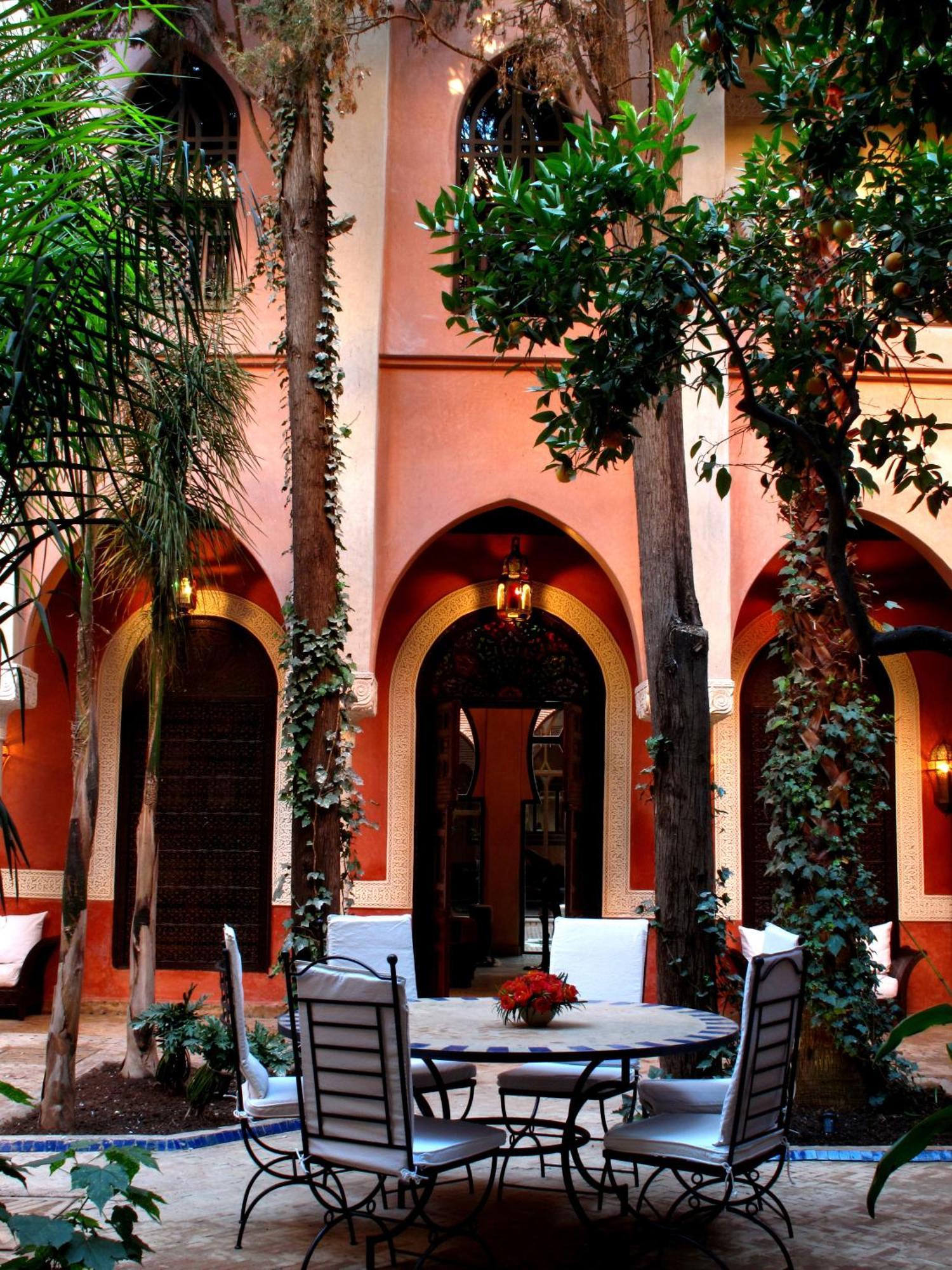 Riad Le Perroquet Bleu Suites & Spa Марракеш Экстерьер фото