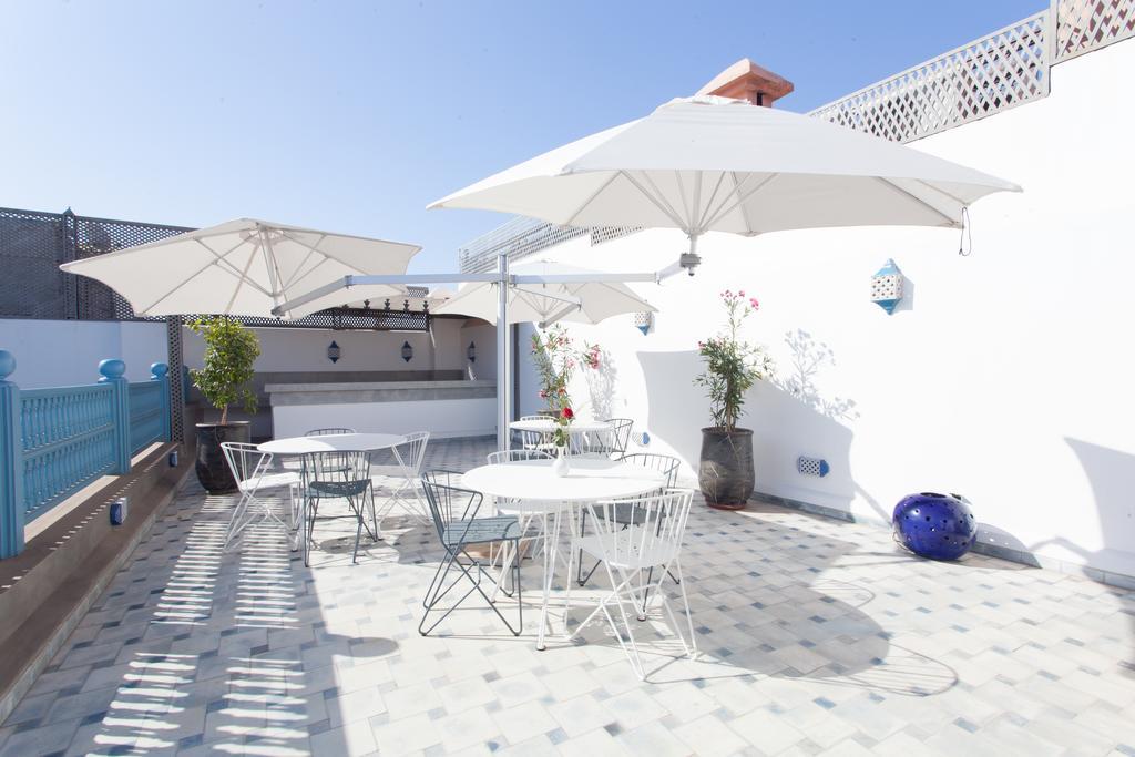 Riad Le Perroquet Bleu Suites & Spa Марракеш Экстерьер фото